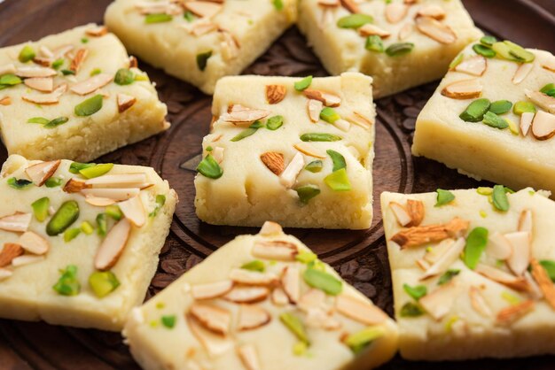 Malai Barfi - Just Veggie